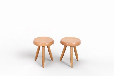 Tabourets dans le goût de Charlotte Perriand (1903-1999)