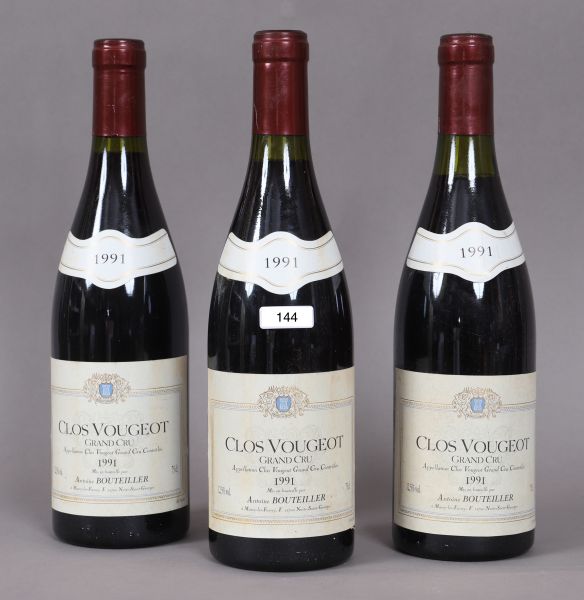 Clos de Vougeot Grand cru 1991 (x3)  - Réf 1