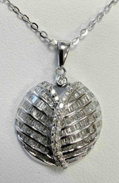 Collier sphère de diamants