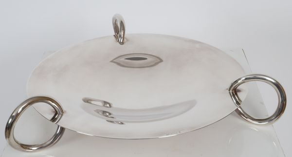 Christofle - Centre de table modèle “Vertigo” par Andrée Puttman