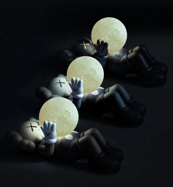 142 KAWS (Né en 1974)