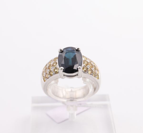Bague Saphir oval Jonc en or blanc 18k