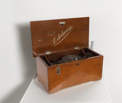 Boîte à musique de table EDELWEISS