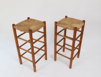 Paire de tabourets de Charlotte Perriand (1903-1999)