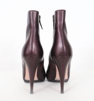 PRADA - Paire de chaussures 