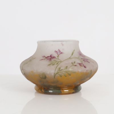 Petit vase toupie de DAUM