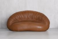 Ensemble Pangolin d'Egg par les designers sud-africains Greg et Roche Dry