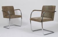 Brno Chair déssinée par Ludwig Mies van der Rohe, édition KNOLL studio