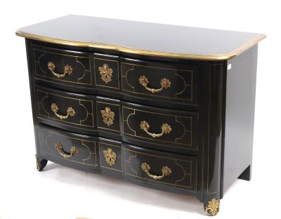 Commode laquée Louis XIV