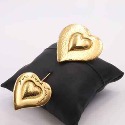 Broche Yves Saint-Laurent