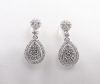 Paire de pendants d'oreilles poire 