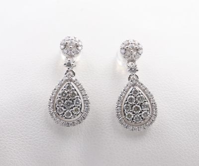Paire de pendants d'oreilles poire 