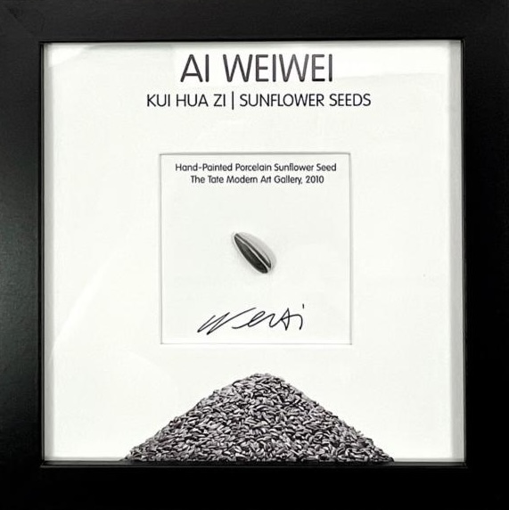 AI WEIWEI (Né en 1957)