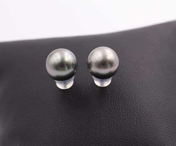 Paire de boutons d'oreilles Perles grises