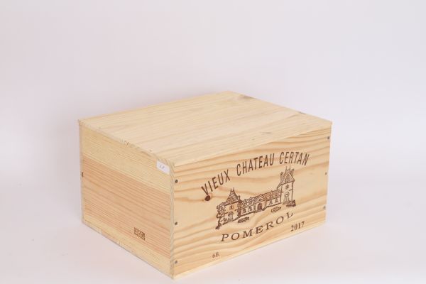 28 Vieux Château Certan 2017 (x6)