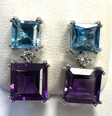 Paire de pendants d'oreilles Améthystes et Topazes
