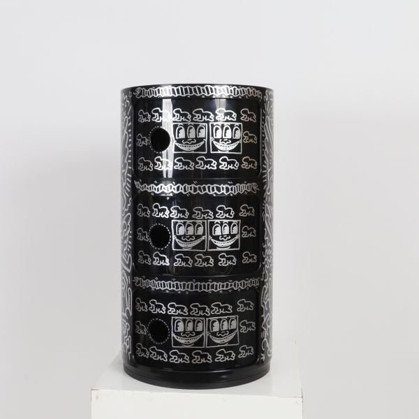 Sellette de rangement Pop shop Keith Haring (1958-1990) d'après