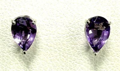 Paire de boutons d'oreilles - Améthystes poire