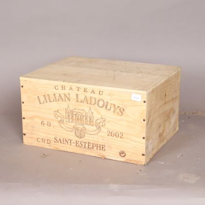 51- Château Lilian Ladouys (x6) 2002