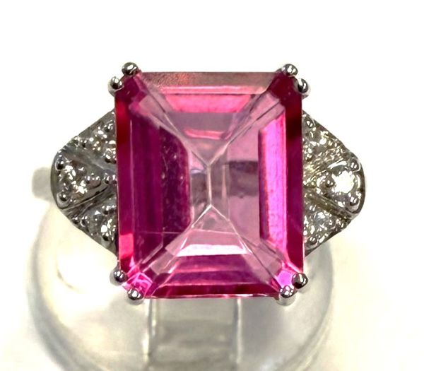 Importante bague de style Art Déco