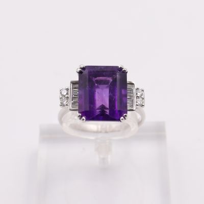 Importante bague de style Art Déco